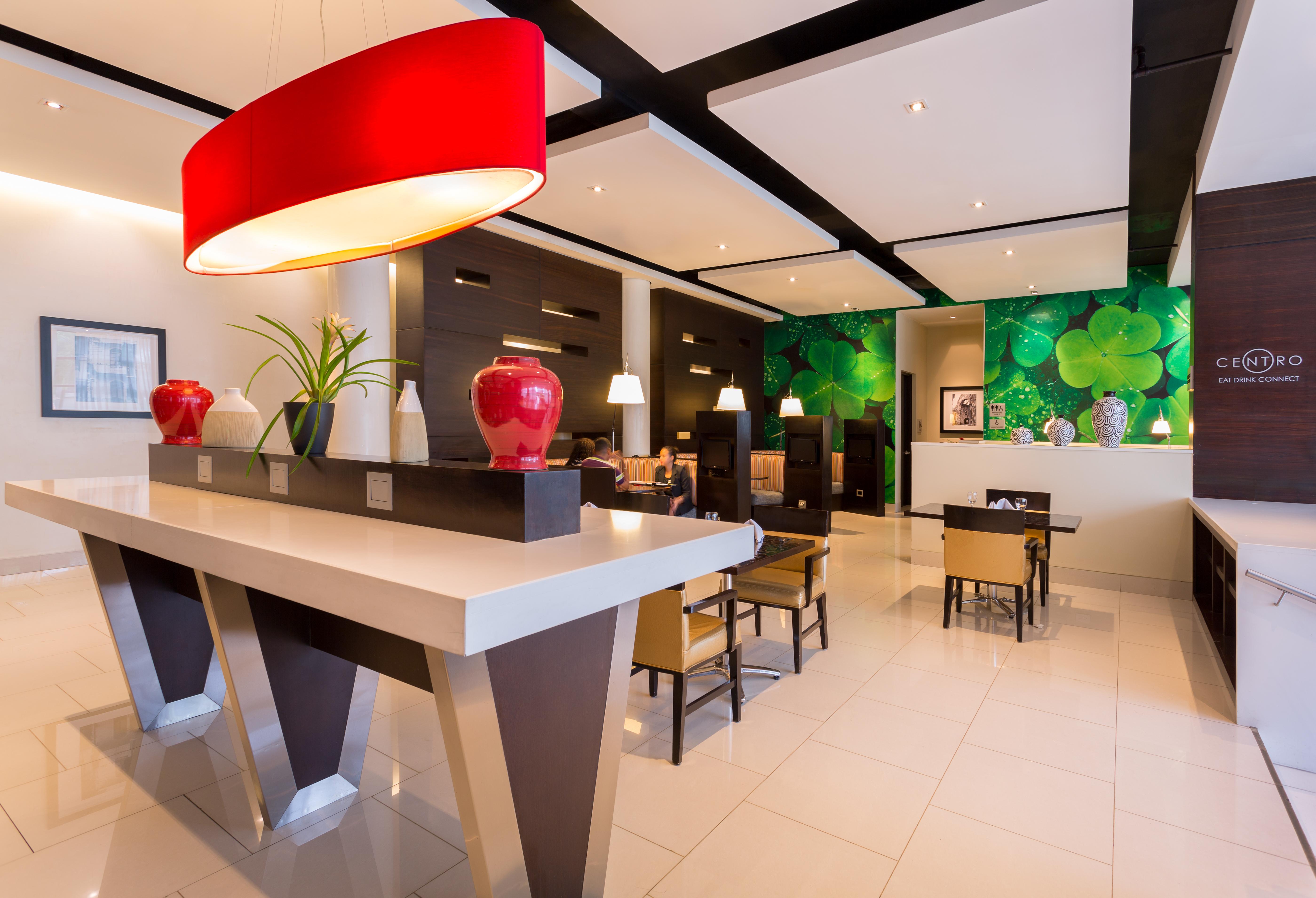 Courtyard By Marriott Panama Metromall Tocumen Exteriör bild