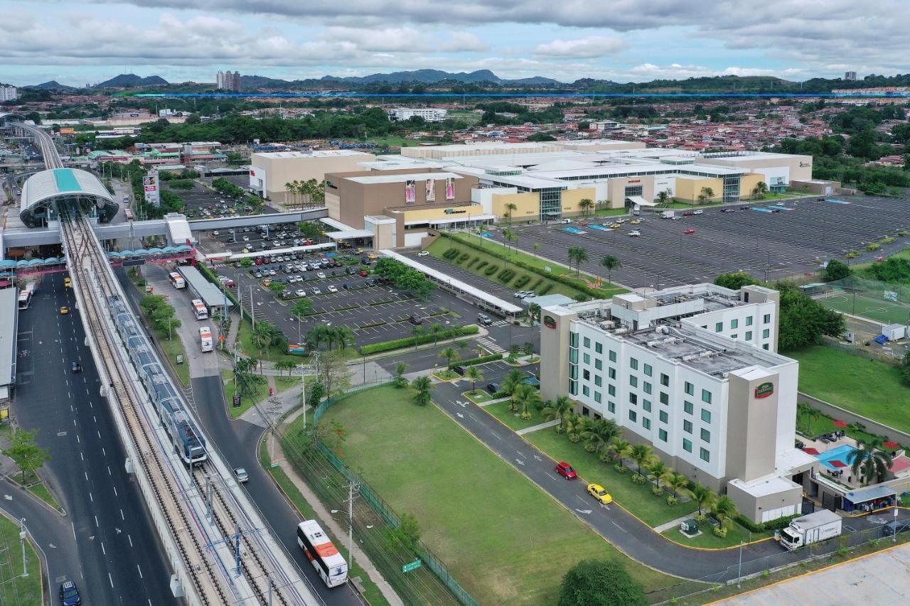Courtyard By Marriott Panama Metromall Tocumen Exteriör bild