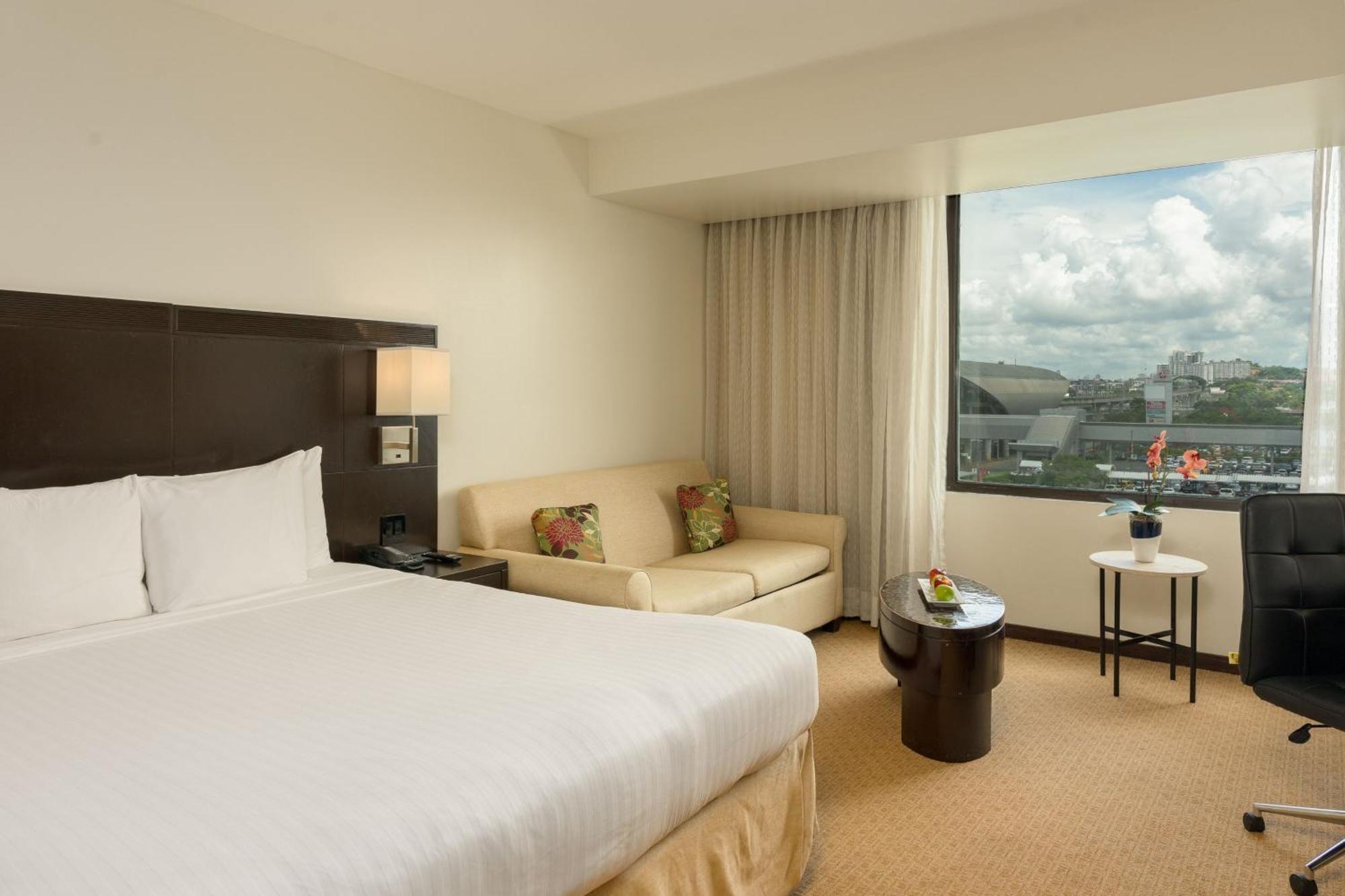 Courtyard By Marriott Panama Metromall Tocumen Exteriör bild
